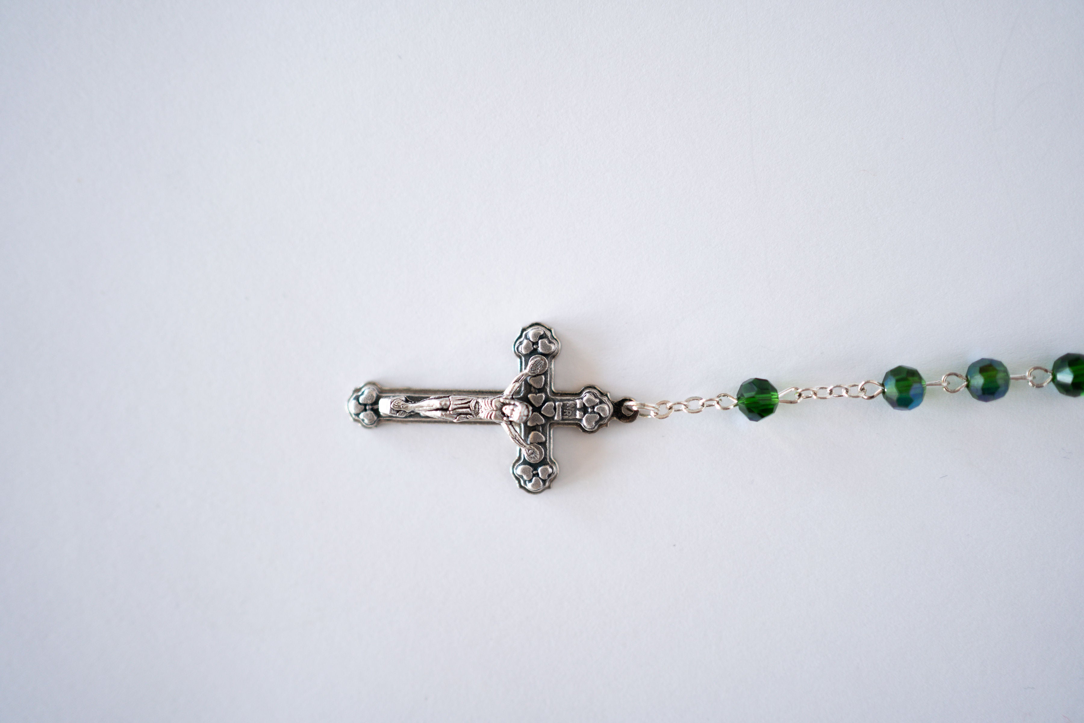 Emerald Green Beaded Virgin Mary Rosary